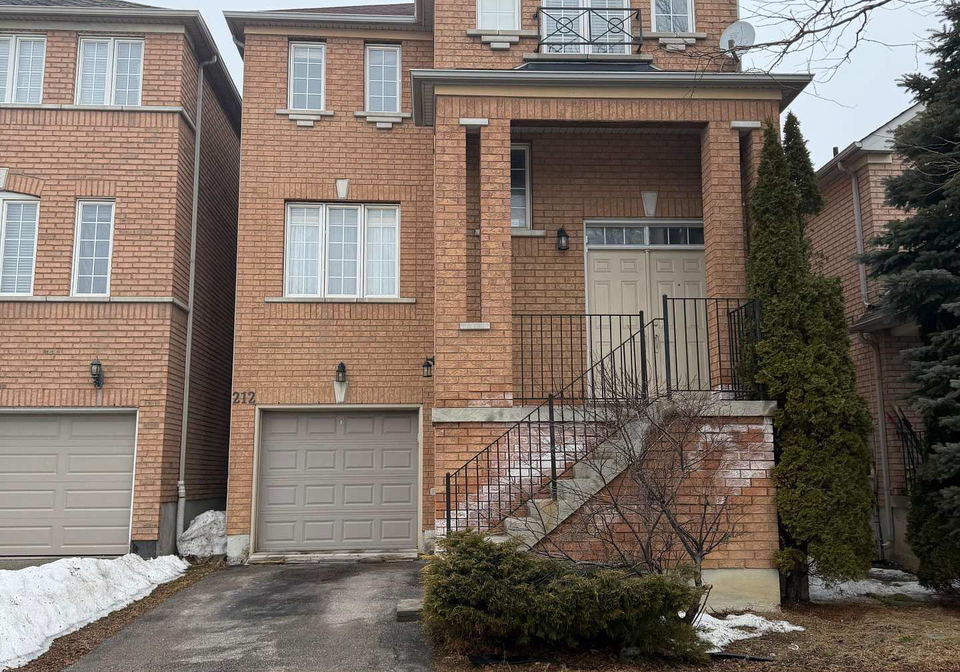 212-yellowood-circle-vaughan-ontario-n12892112