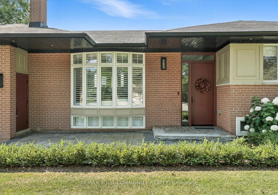 165-clearview-heights-king-ontario-n12893188