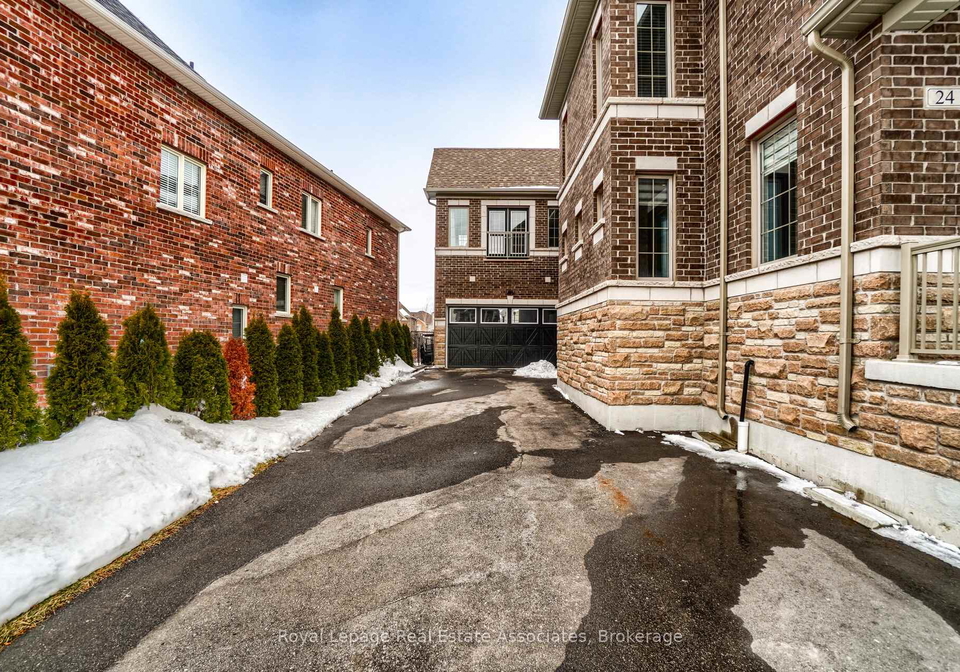 24-burke-street-new-tecumseth-ontario-n12893546