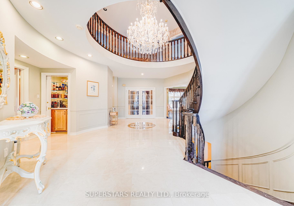 28-edmund-crescent-richmond-hill-ontario-n12894190