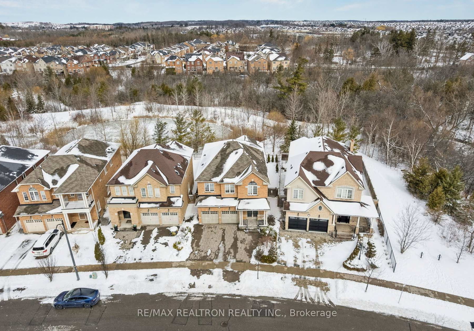 22-wolf-creek-crescent-vaughan-ontario-n12895250