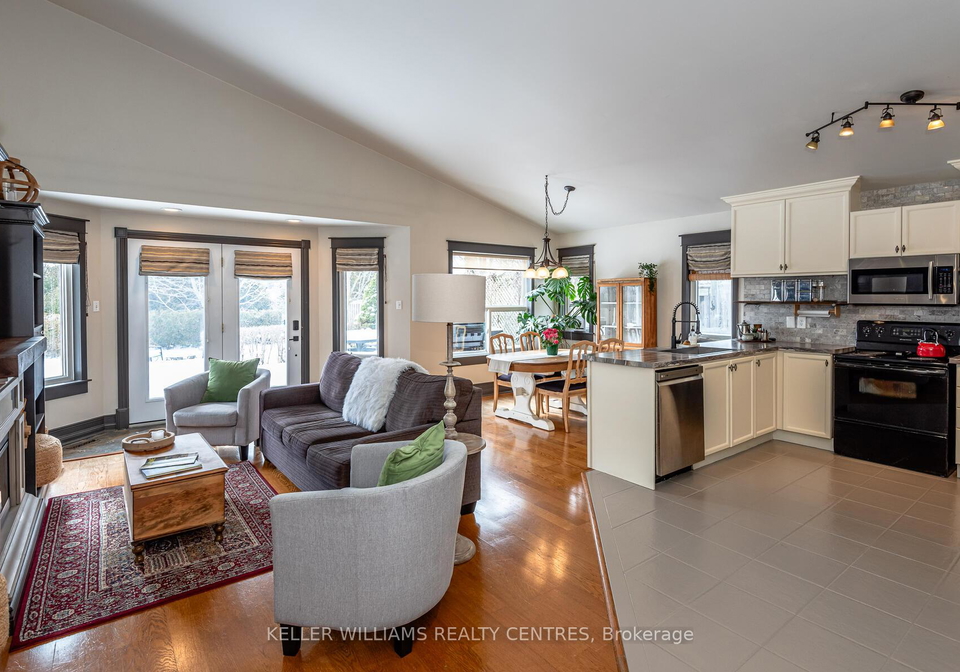 142-mainprize-crescent-east-gwillimbury-ontario-n12895362
