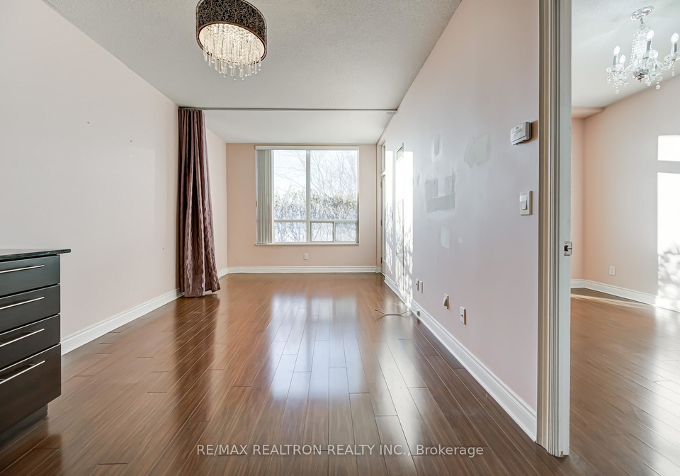 37-galleria-parkway-markham-ontario-n12895776