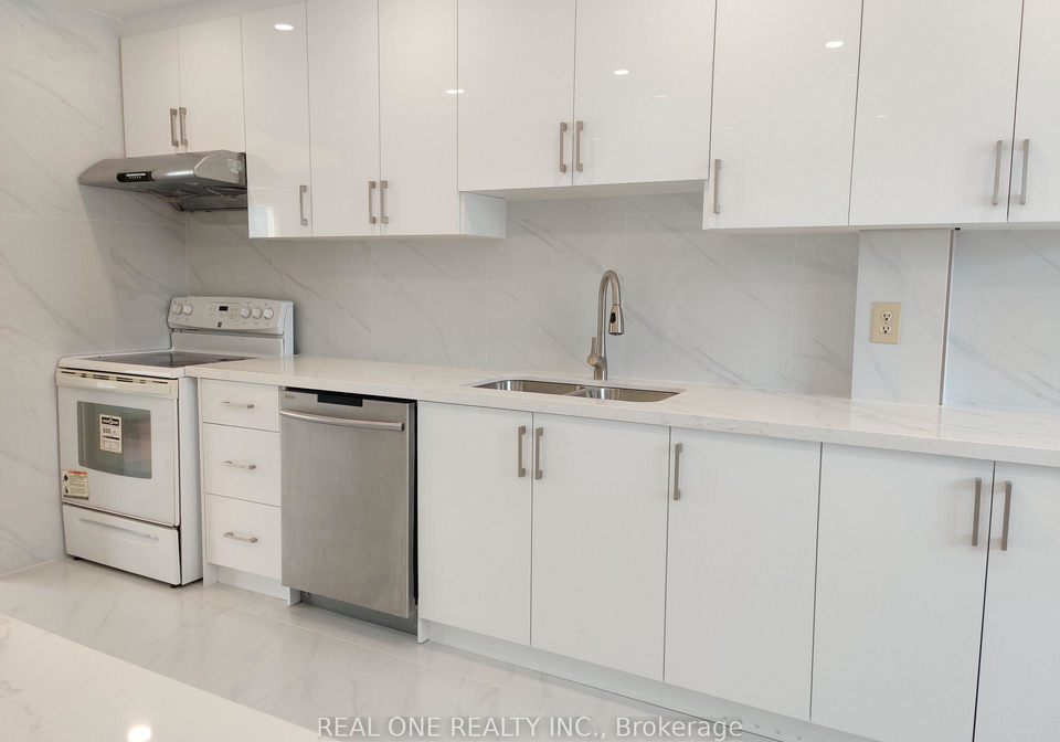 646-village-parkway-markham-ontario-n12896740