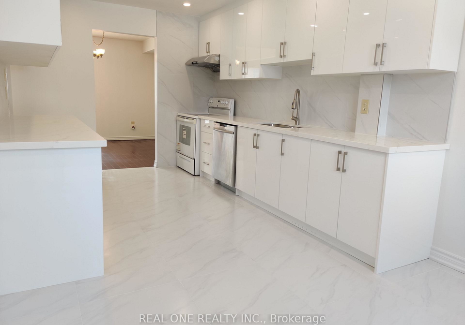 646-village-parkway-markham-ontario-n12896740