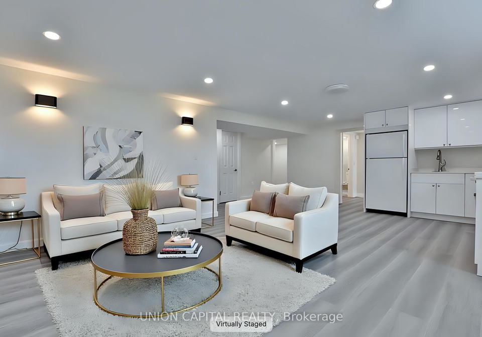 383-neal-drive-richmond-hill-ontario-n12897388