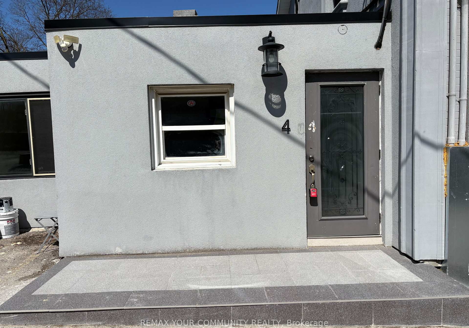 3main-street-s-newmarket-ontario-n12897426