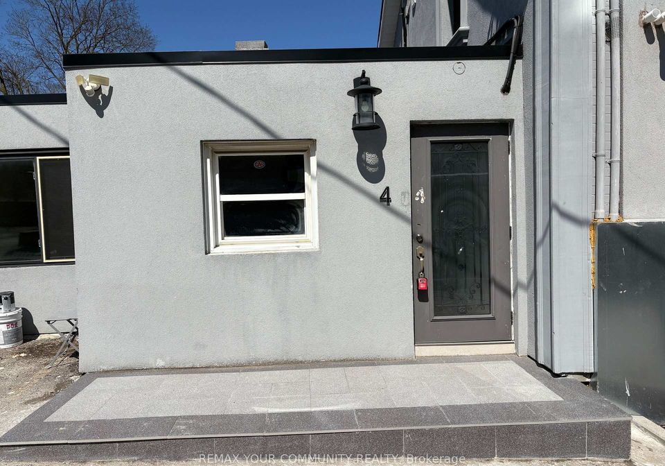 3main-street-s-newmarket-ontario-n12897426