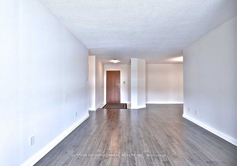 120-promenade-circle-vaughan-ontario-n12897560