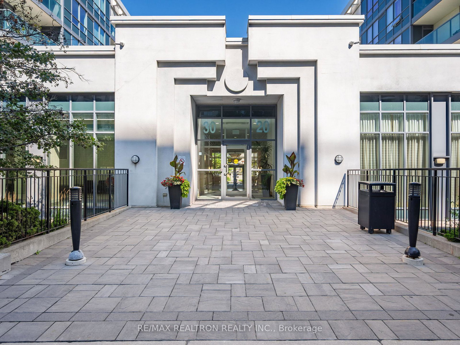 20-north-park-road-vaughan-ontario-n12898576