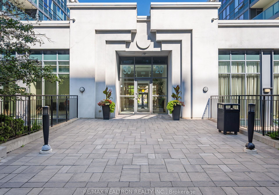 20-north-park-road-vaughan-ontario-n12898576