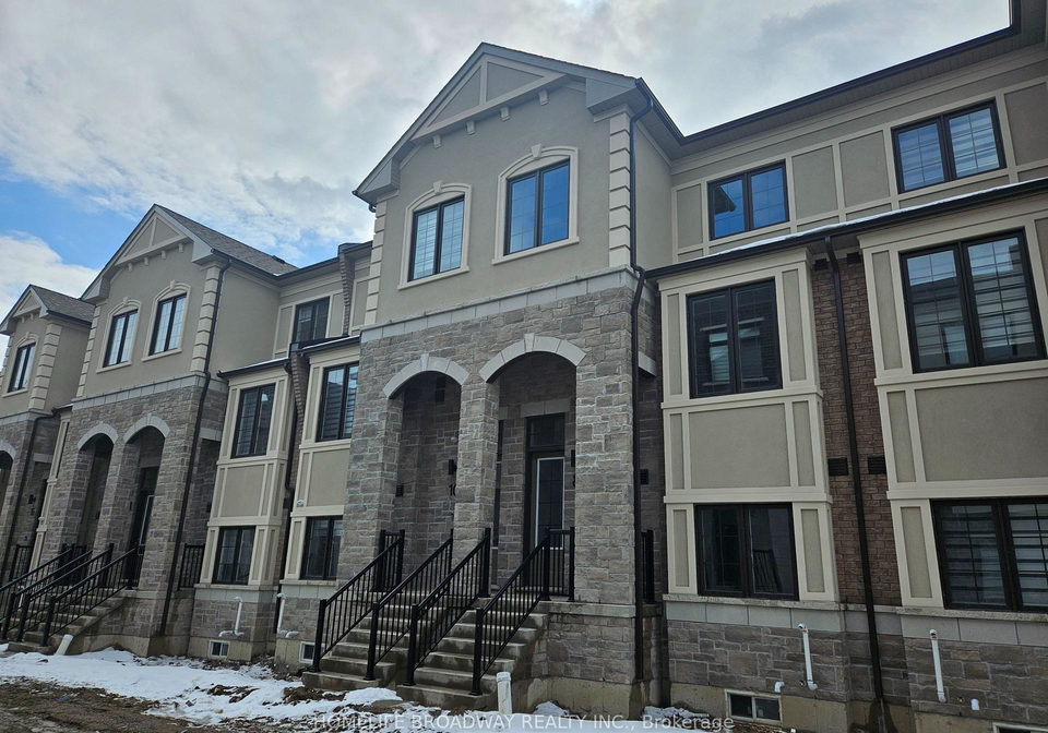 8-lewis-craigie-lane-richmond-hill-ontario-n12899200