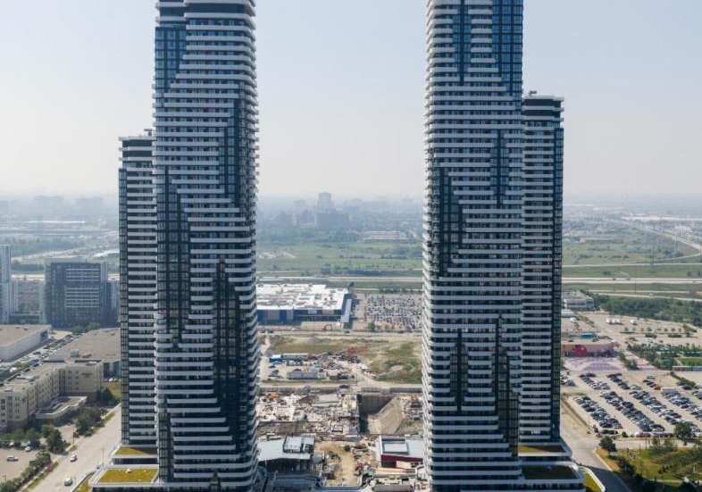 8-interchange-way-vaughan-ontario-n12902082