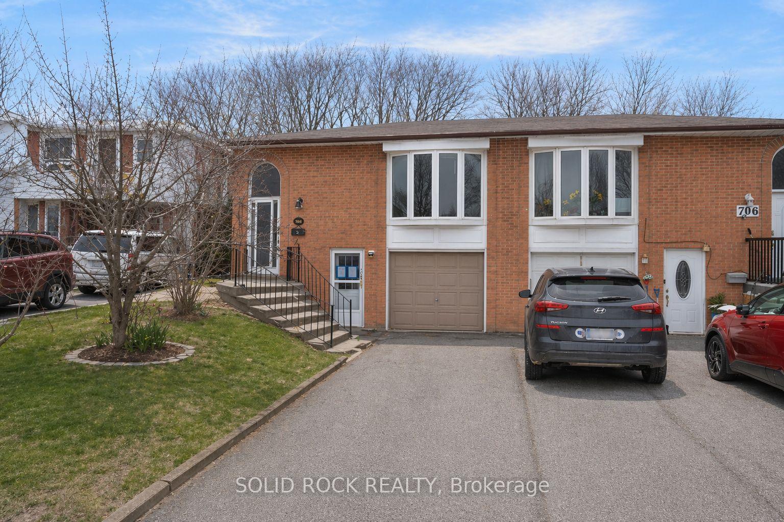 708-jackson-court-newmarket-ontario-n12902386