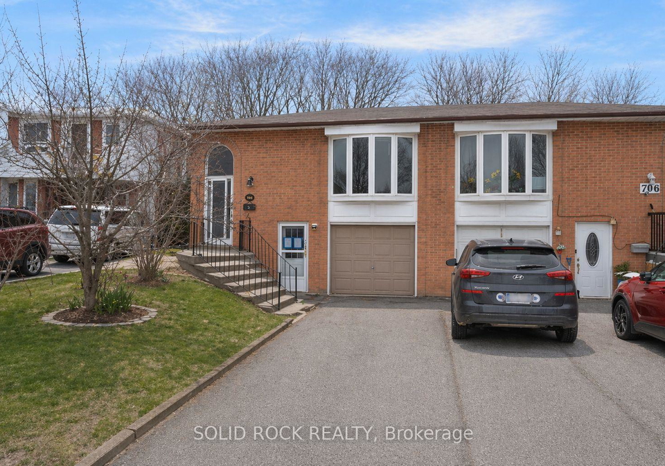 708-jackson-court-newmarket-ontario-n12902386