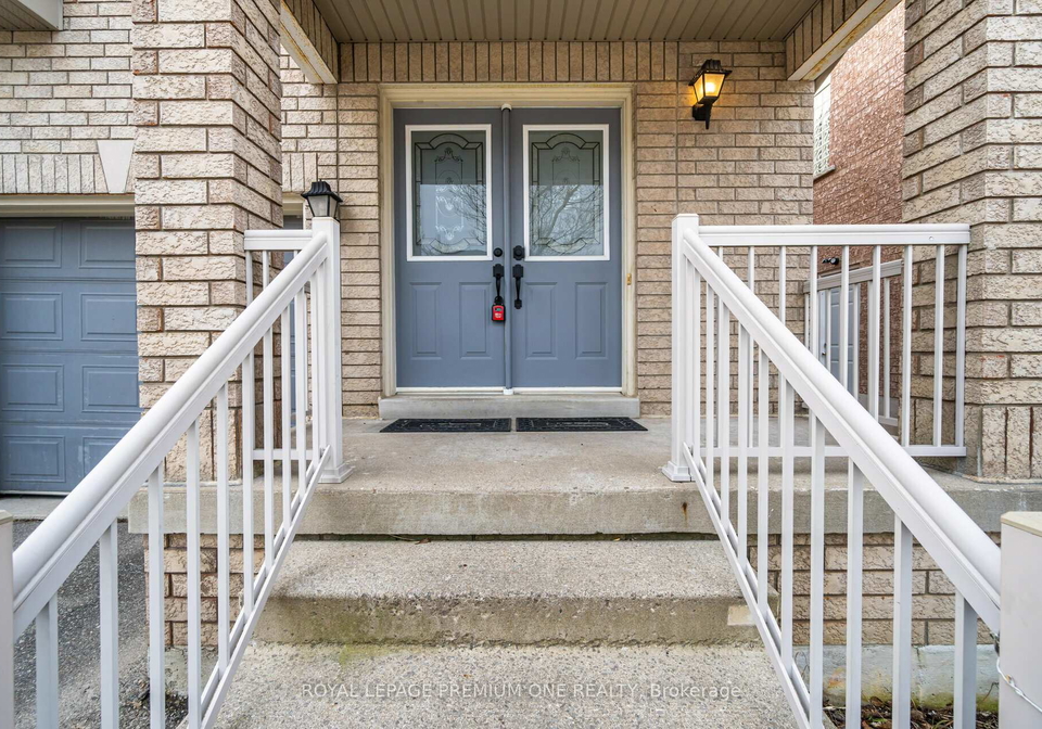 48-devonwood-drive-markham-ontario-n12902918