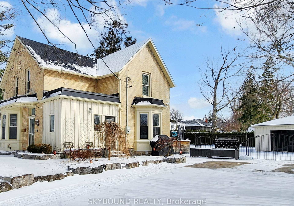 19-spruce-street-aurora-ontario-n12903066