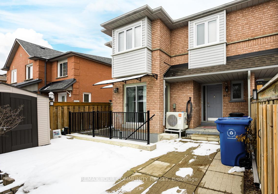 590-pinder-avenue-newmarket-ontario-n12903674