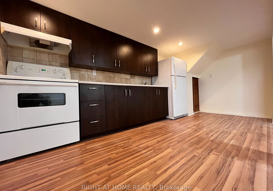195-taylor-mills-drive-n-richmond-hill-ontario-n12905798