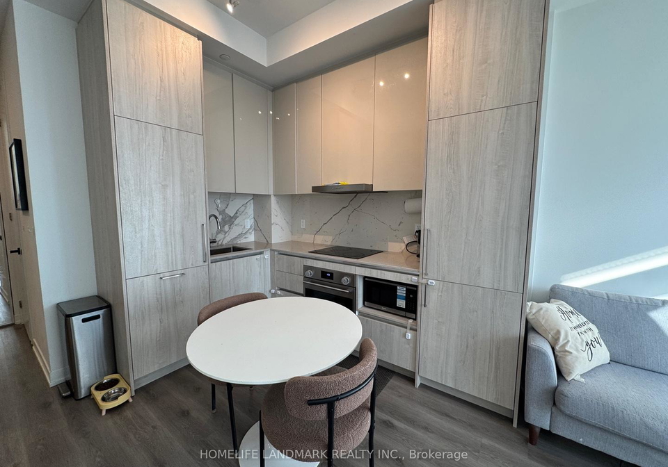 225-commerce-street-vaughan-ontario-n12906048