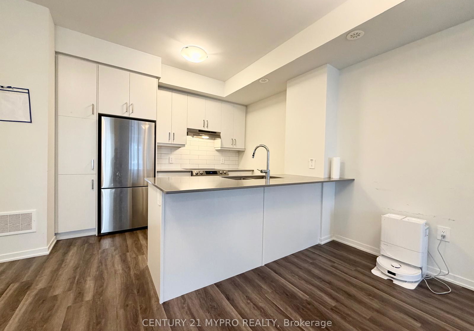 31-honeycrisp-crescent-vaughan-ontario-n12906432