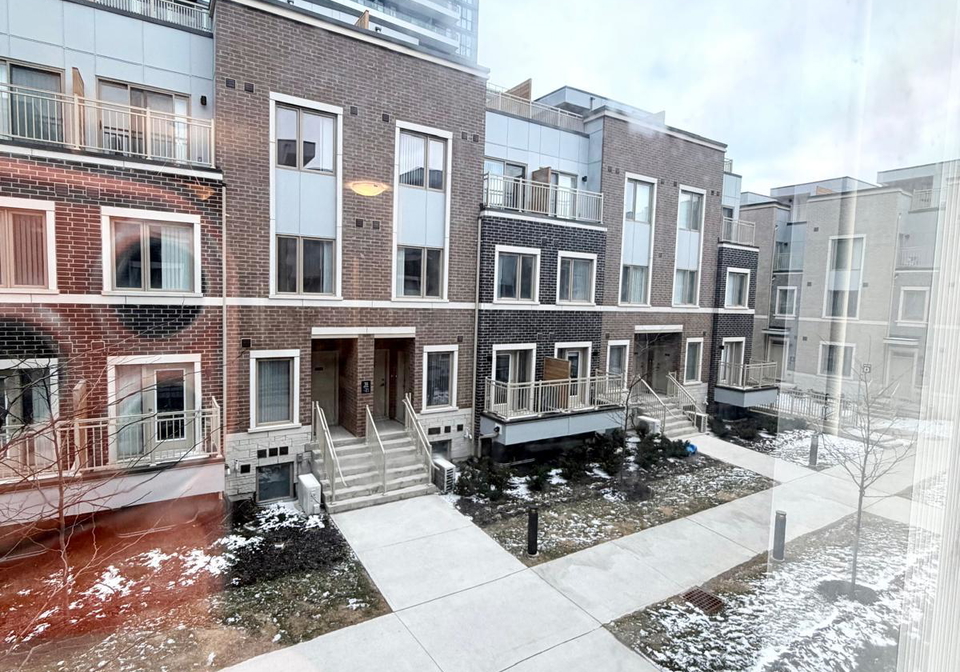 31-honeycrisp-crescent-vaughan-ontario-n12906432