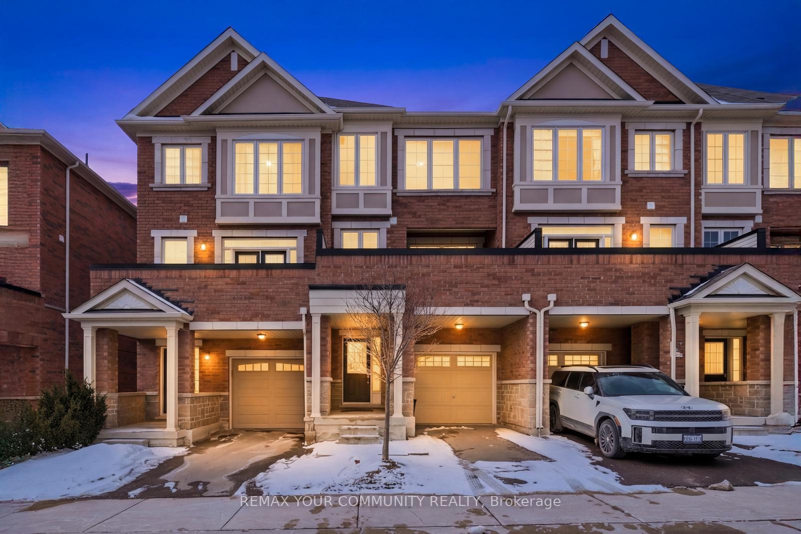 41-torah-gate-vaughan-ontario-n12906520
