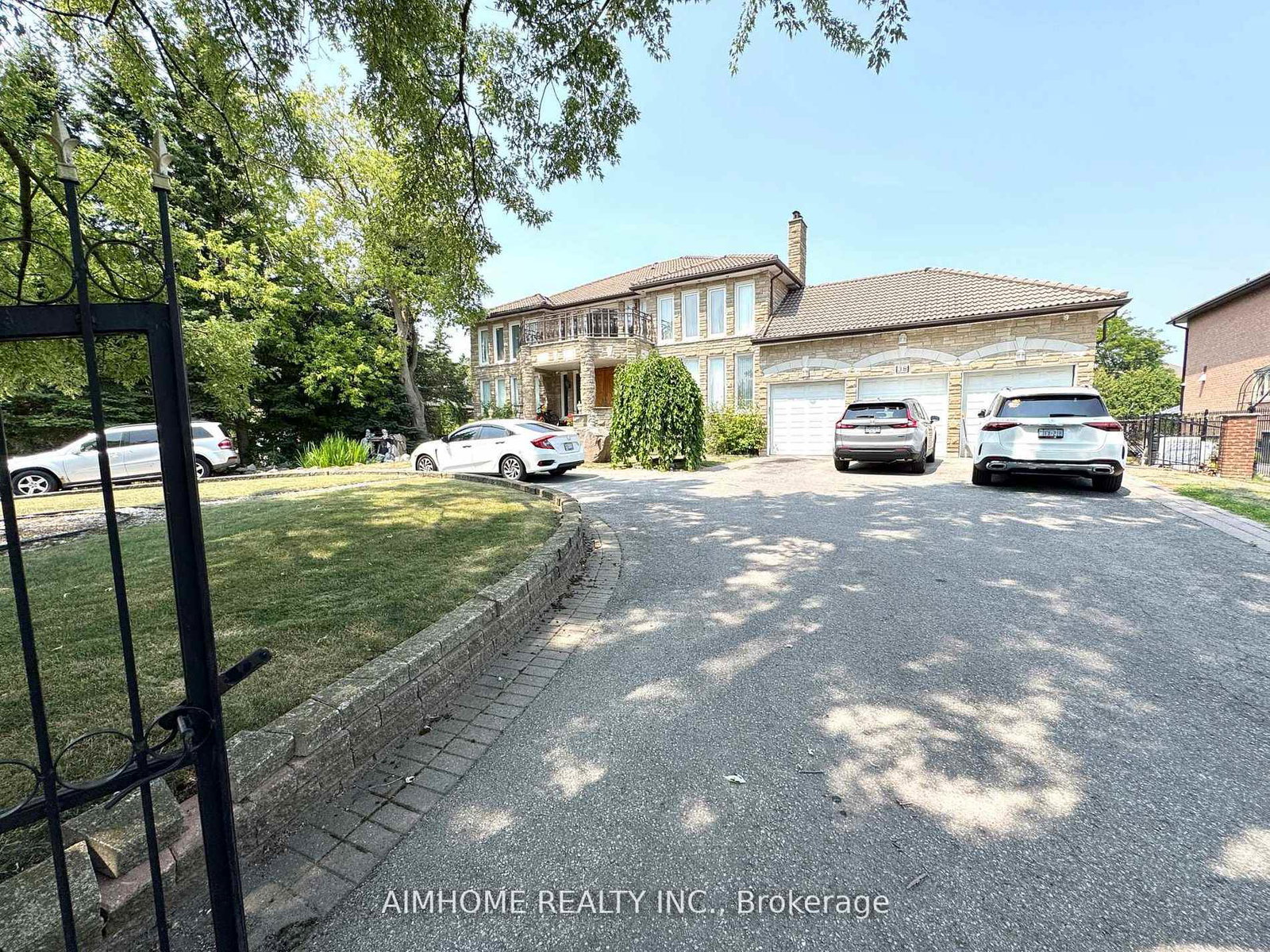 38-lee-bsmt-1-avenue-markham-ontario-n12906908