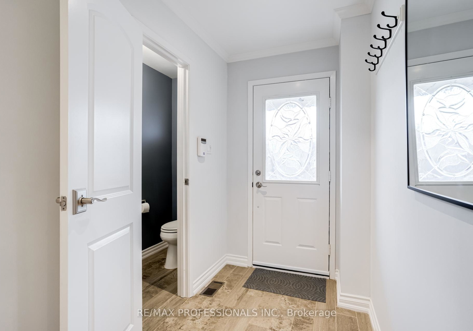 188-lisa-crescent-vaughan-ontario-n12907678