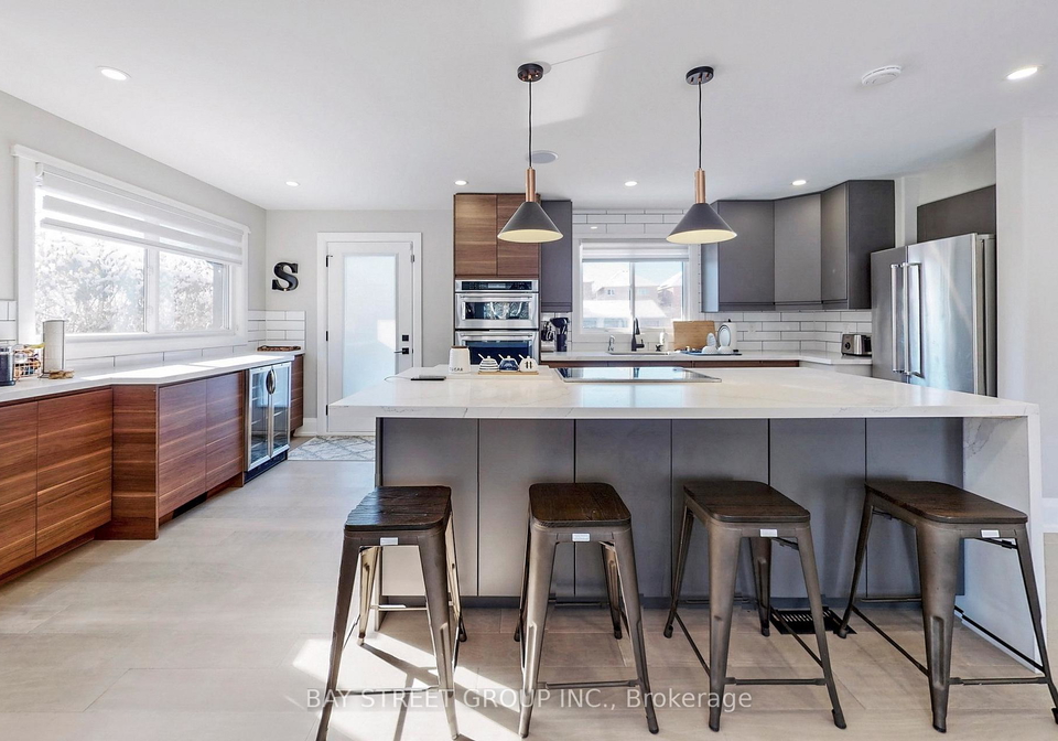 646-simcoe-road-bradford-west-gwillimbury-ontario-n12907866