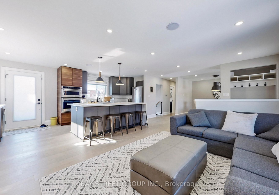 646-simcoe-road-bradford-west-gwillimbury-ontario-n12907866