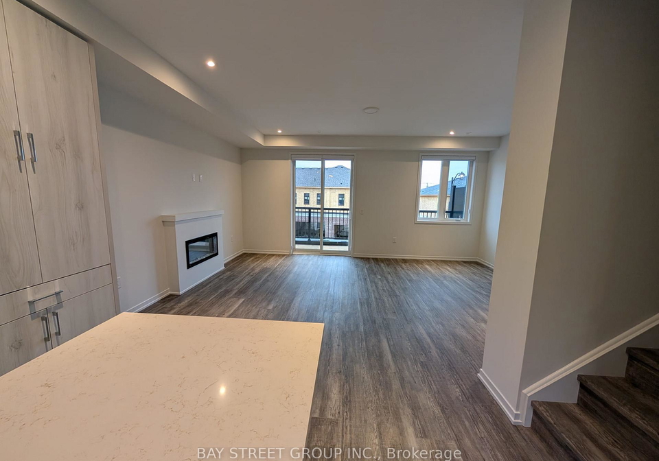 23-helmkay-avenue-richmond-hill-ontario-n12907928