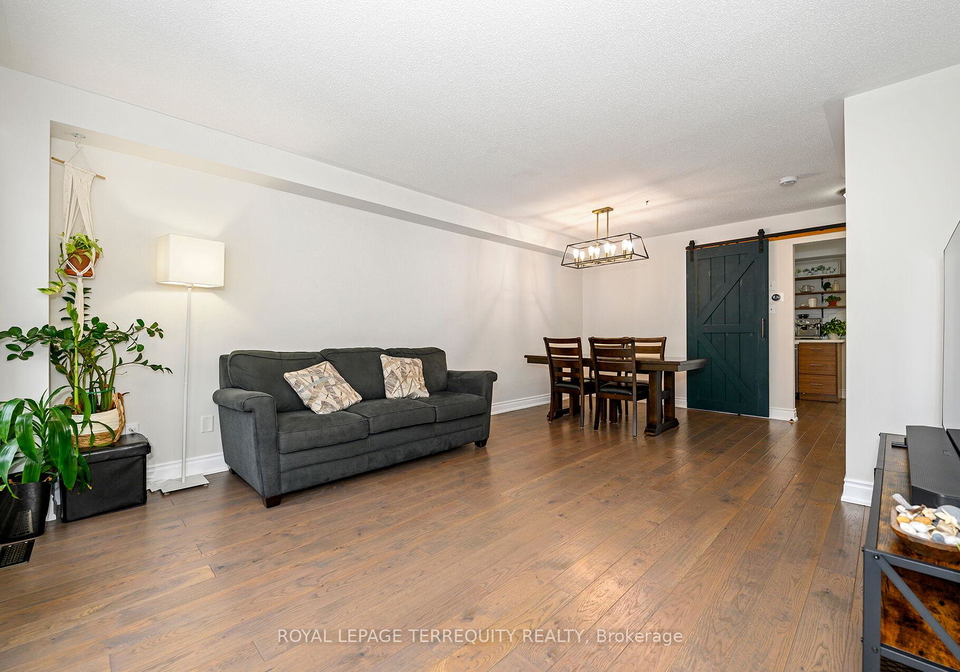 82-timberwolf-crescent-vaughan-ontario-n12908094