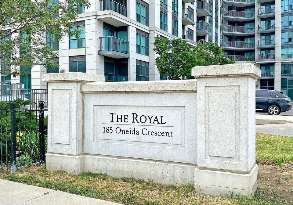 185-oneida-crescent-richmond-hill-ontario-n12908138