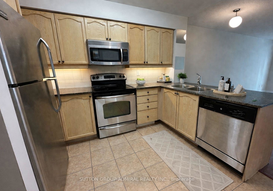 185-oneida-crescent-richmond-hill-ontario-n12908138