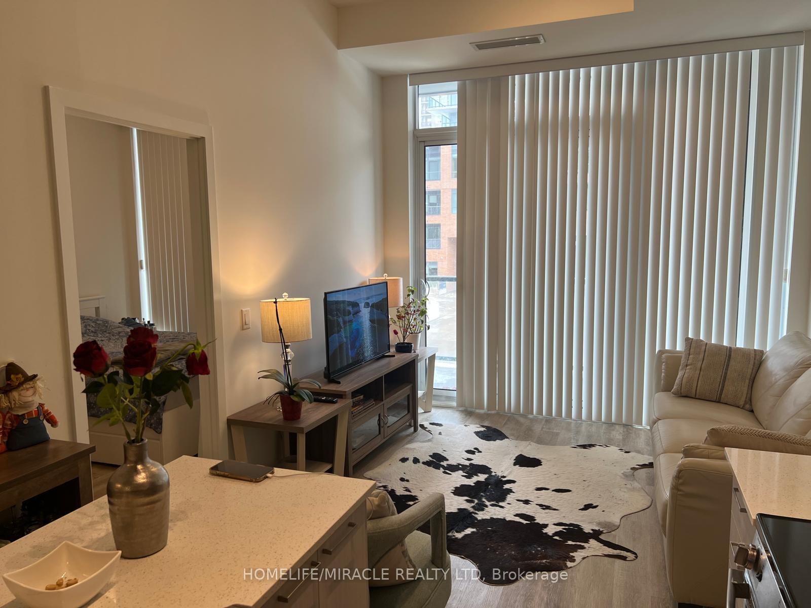 185-deerfield-road-newmarket-ontario-n12908778