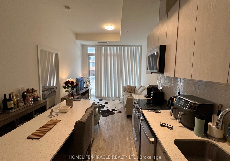 185-deerfield-road-newmarket-ontario-n12908778