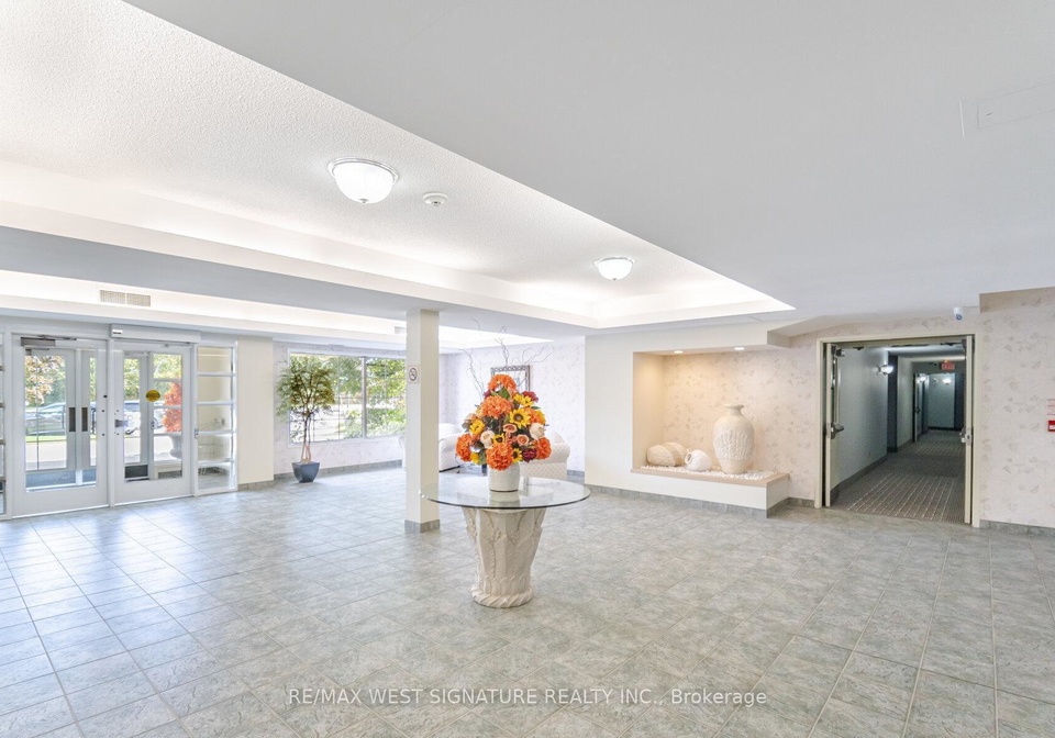 75-treelawn-boulevard-vaughan-ontario-n12909178