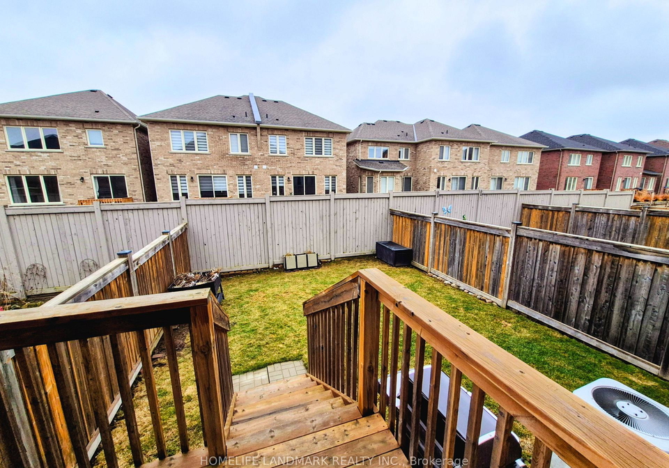 61-mondial-crescent-s-east-gwillimbury-ontario-n12912374