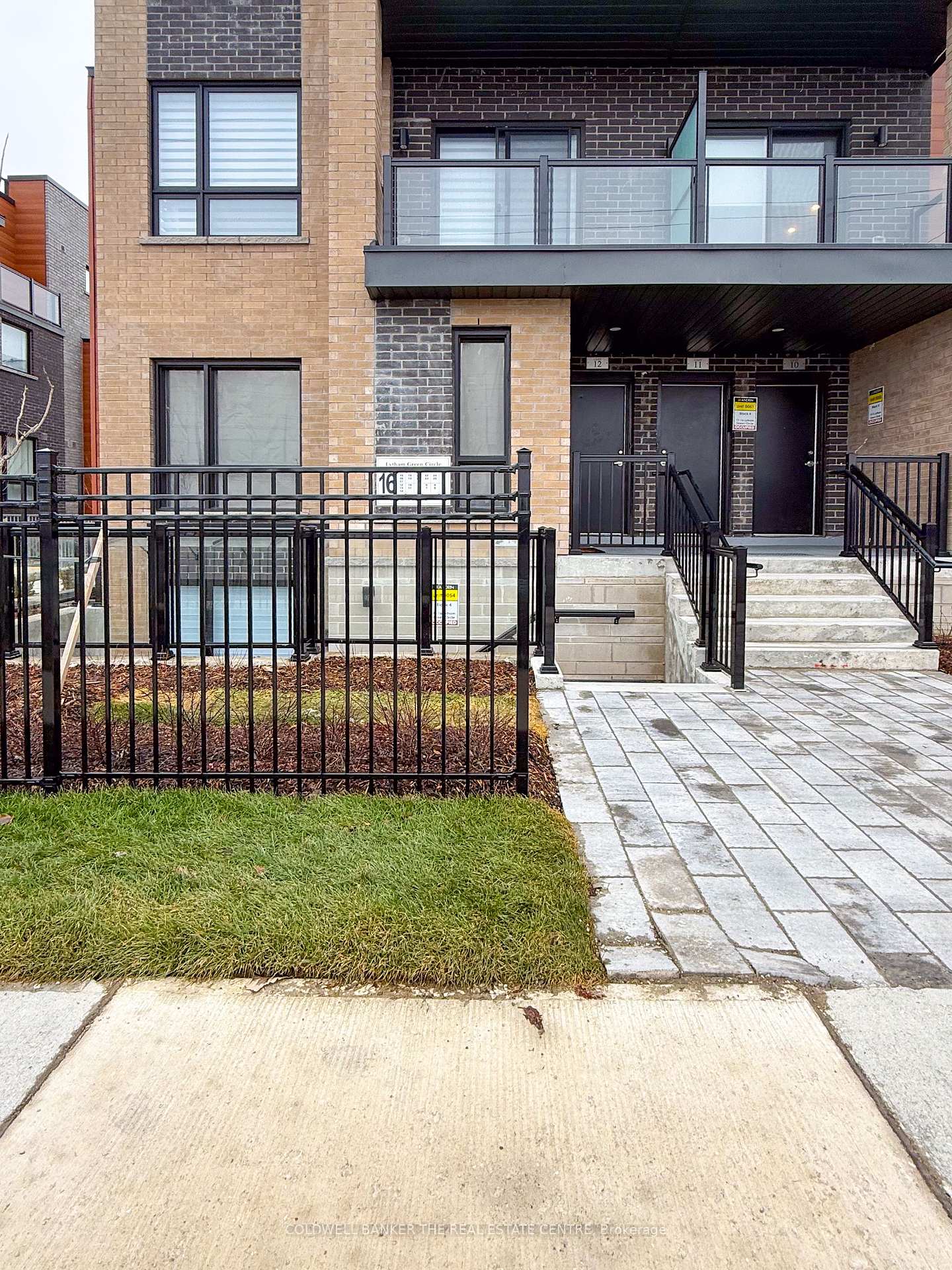 16-lytham-green-circle-newmarket-ontario-n12913442