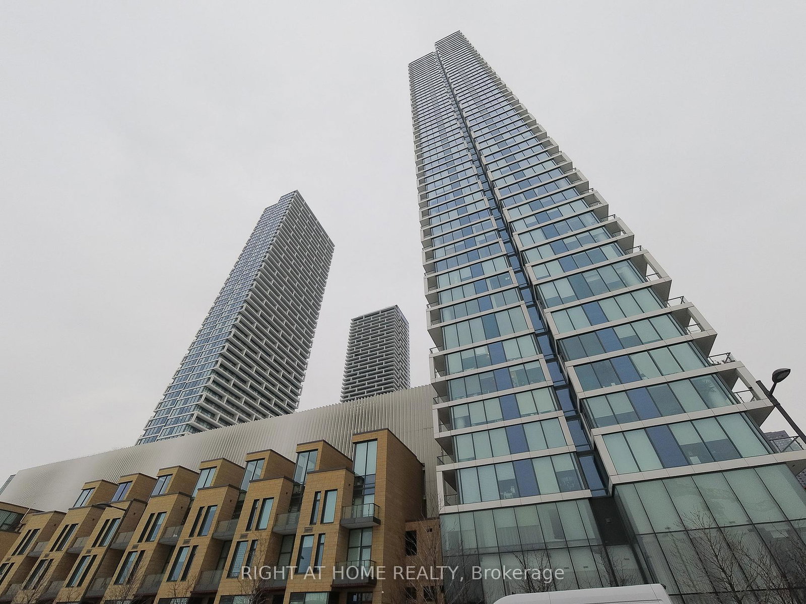 5-buttermill-avenue-vaughan-ontario-n12913614