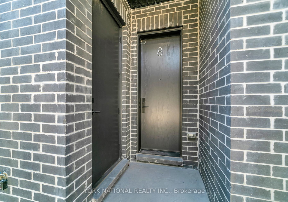 59-charles-street-newmarket-ontario-n12916732