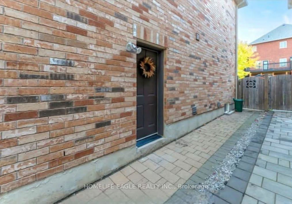 43-naylor-drive-bradford-west-gwillimbury-ontario-n12916770
