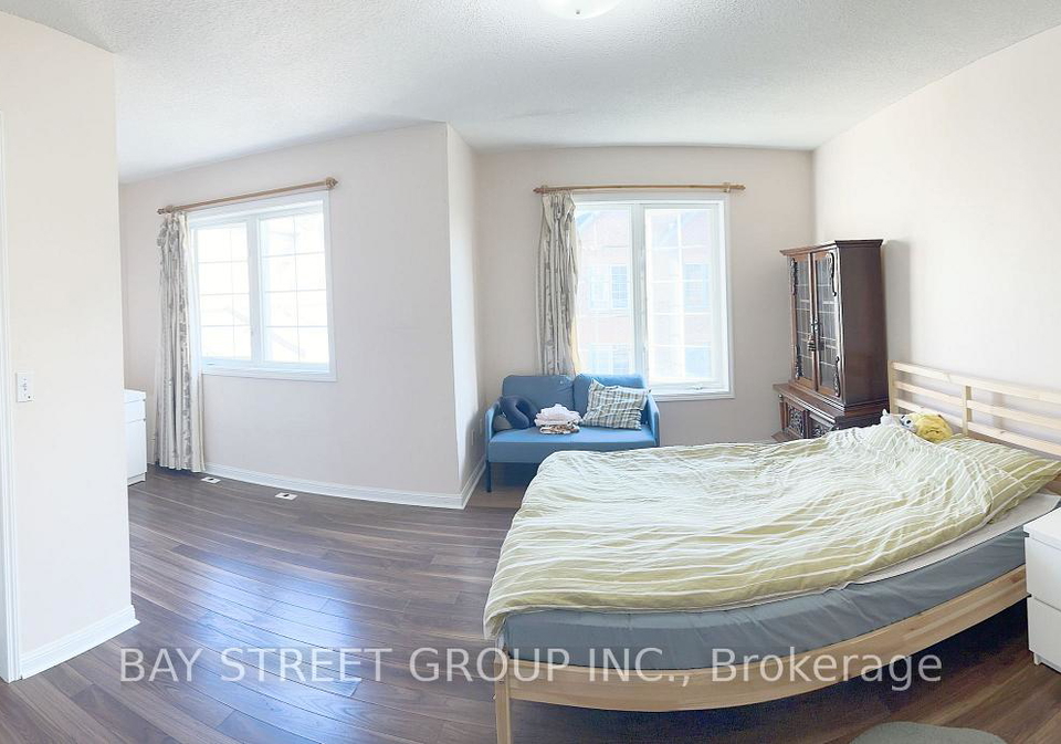 1-alpen-way-markham-ontario-n12917674