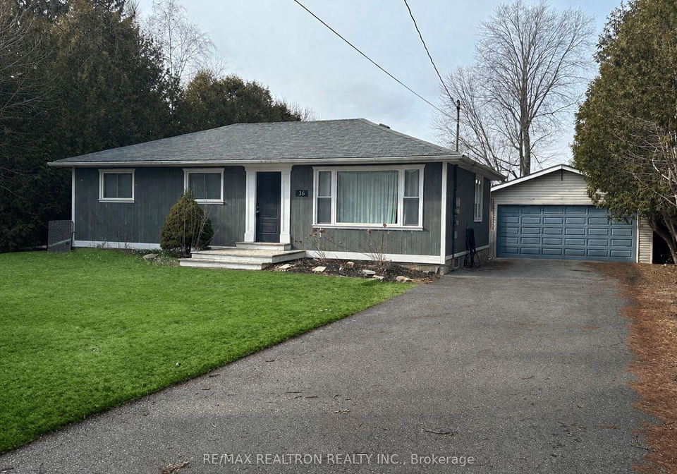 36-farr-avenue-east-gwillimbury-ontario-n12918280