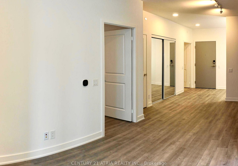 30-upper-mall-way-vaughan-ontario-n12918556