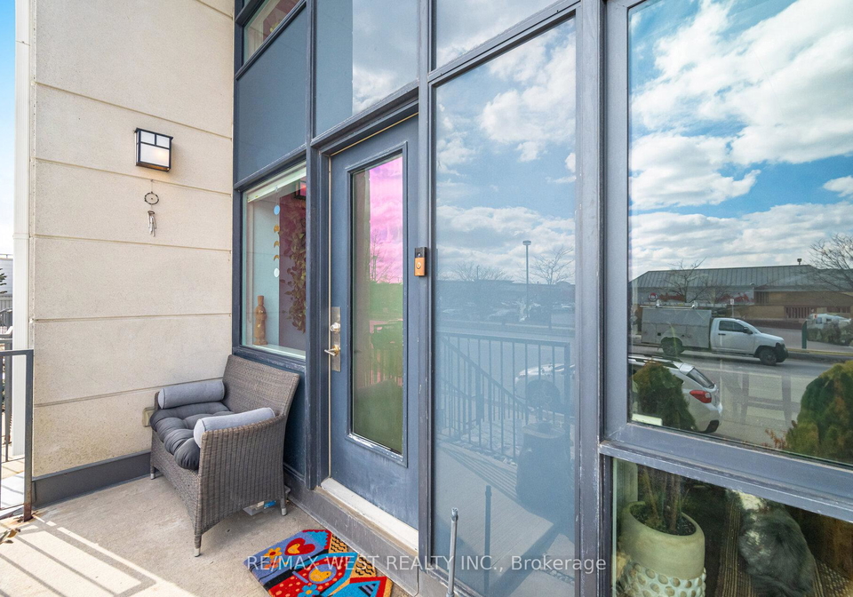 12-woodstream-boulevard-vaughan-ontario-n12919048