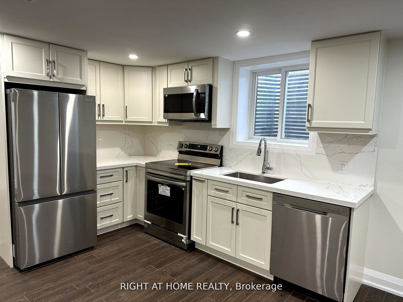 11-law-crescent-richmond-hill-ontario-n12919098