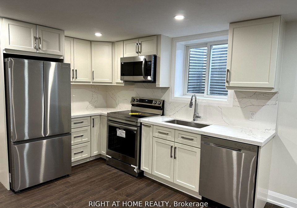 11-law-crescent-richmond-hill-ontario-n12919098