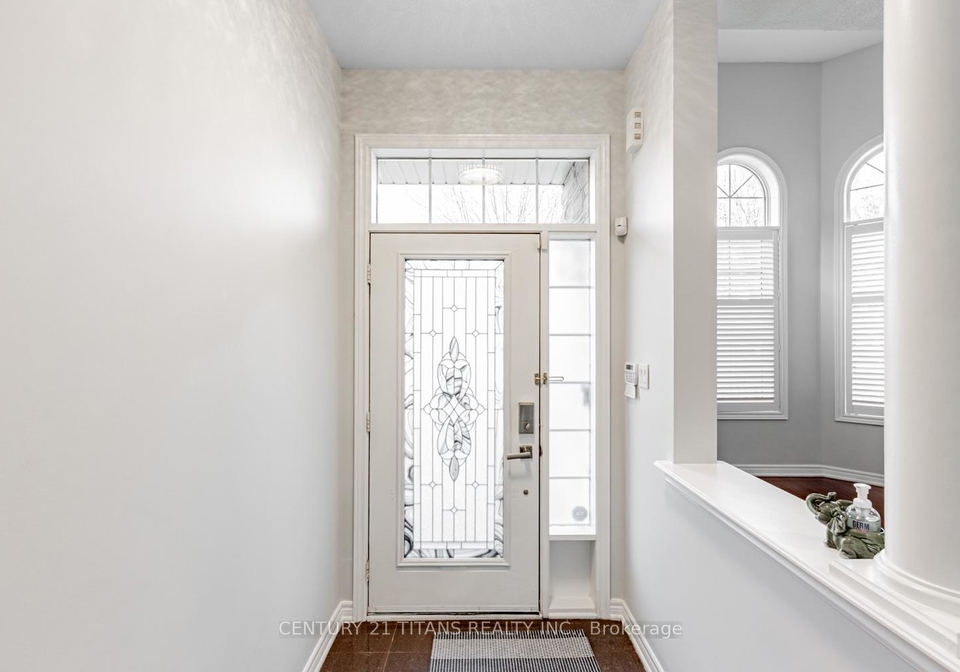 3-condarcuri-crescent-markham-ontario-n12920366